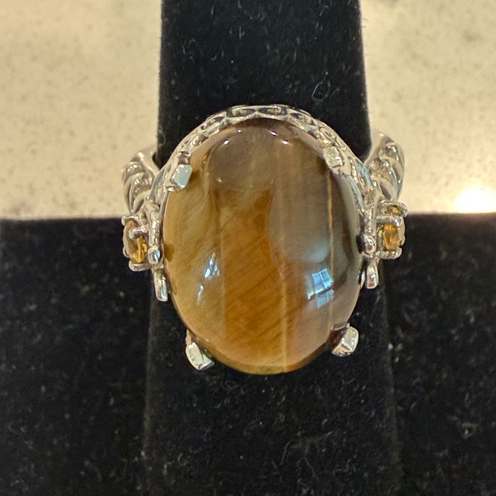 Tigers eye Ring with Gemstone in sterling silver band